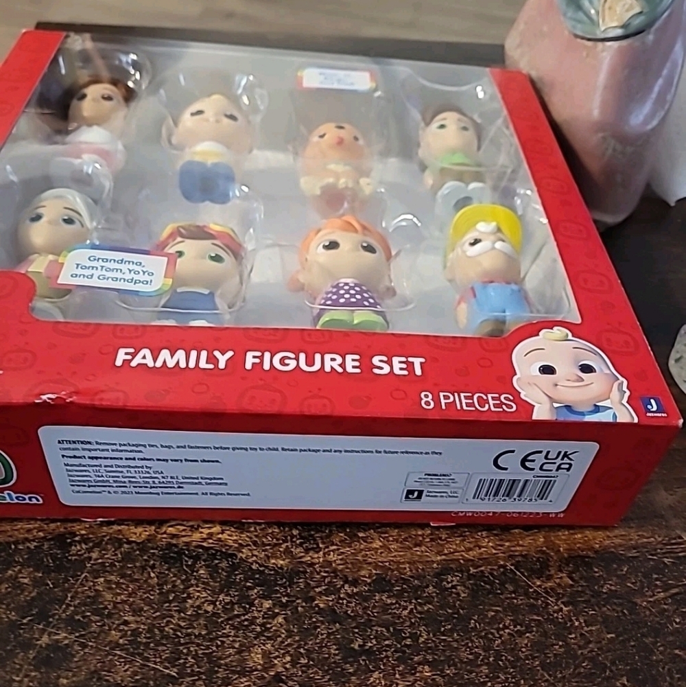 *BRAND NEW* COCO MELON COCOMELON Official 3" Family Figure 8 Pack Toys Age 3+ - Picture 4 of 9